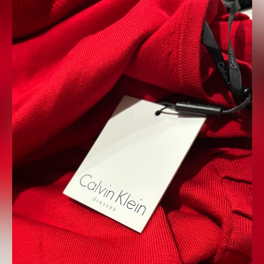 New Calvin Klein Sleeveless Ruched
Sweater Red Dress - Size L - Picture 8 of 8